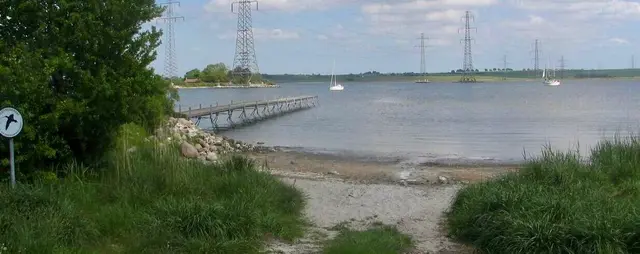 Roskilde Fjord med badebro